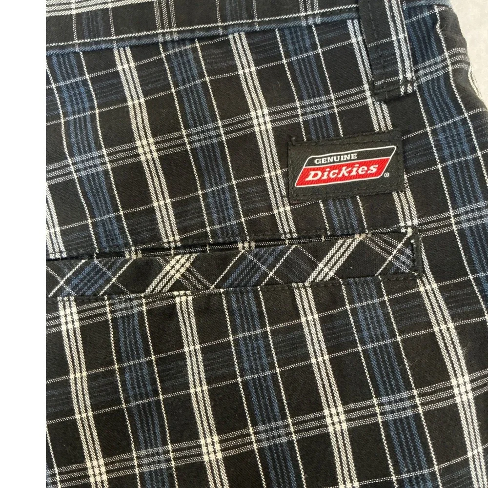 Genuine Dickies Plaid Shorts Mens 32 Black Blue Casual Workwear GR780AMP